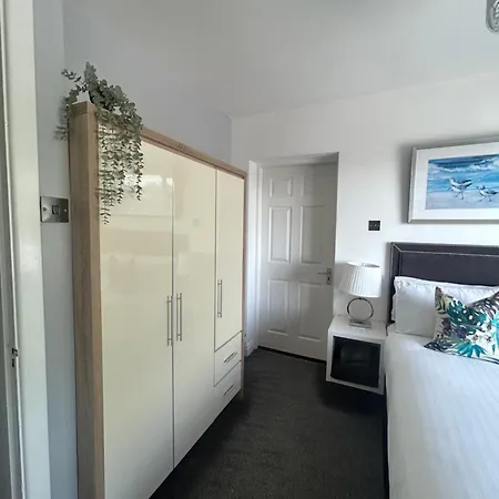 Robin Hill 4* Curracloe