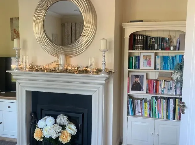 Bed & Breakfast Robin Hill 4*