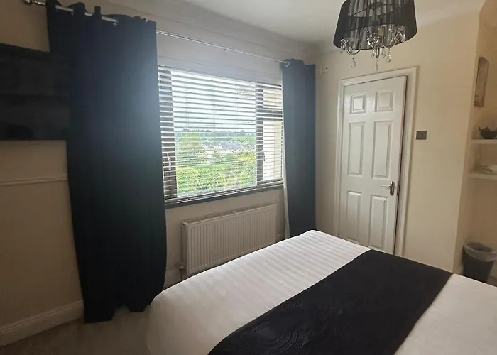 Robin Hill Bed & Breakfast